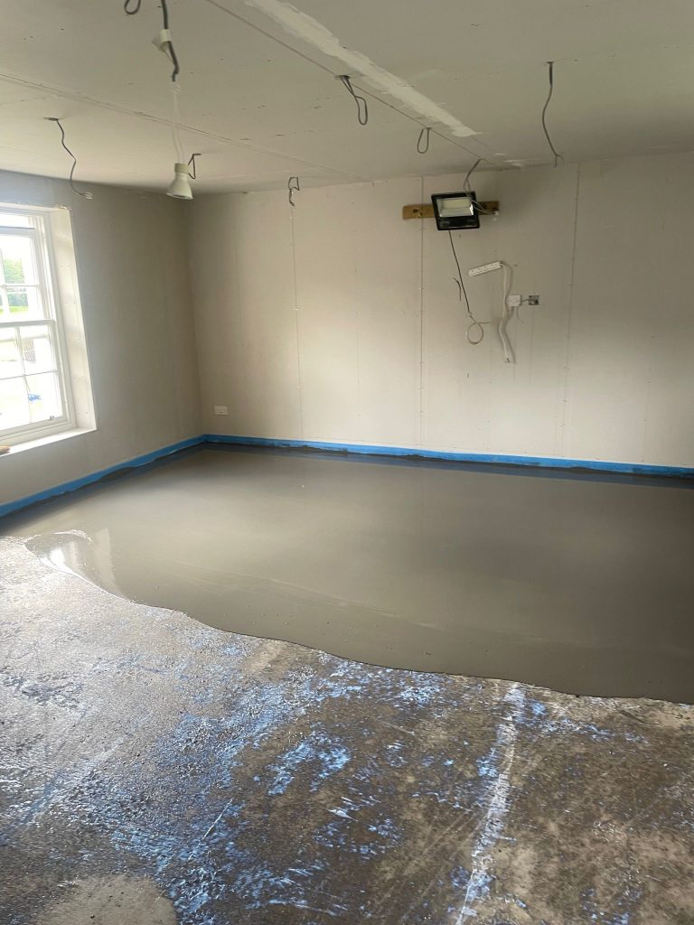 Fife industrial top self levelling screed