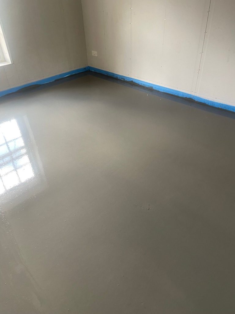 Fife industrial top self levelling screed