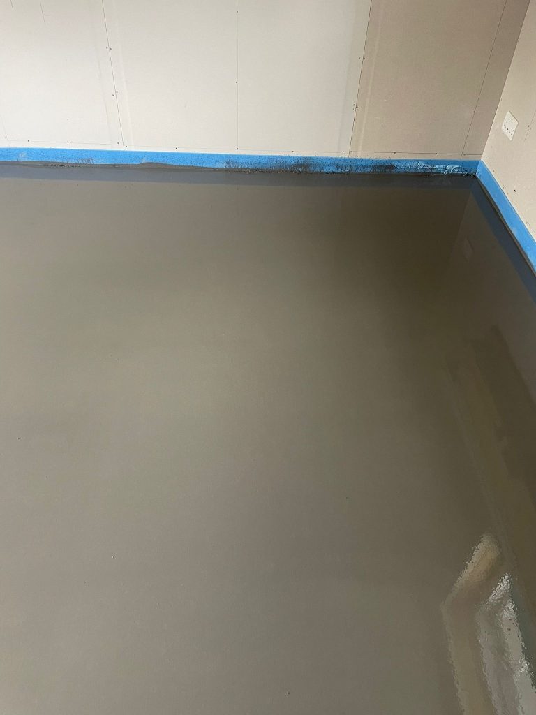 Fife industrial top self levelling screed