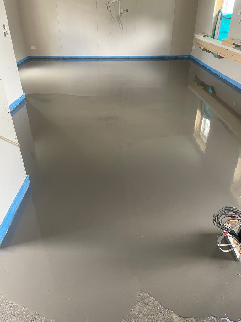 Fife industrial top self levelling screed