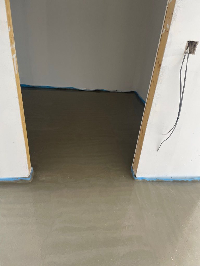Cemfloor pour in Glasgow for private client