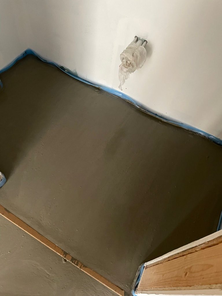 Cemfloor pour in Glasgow for private client