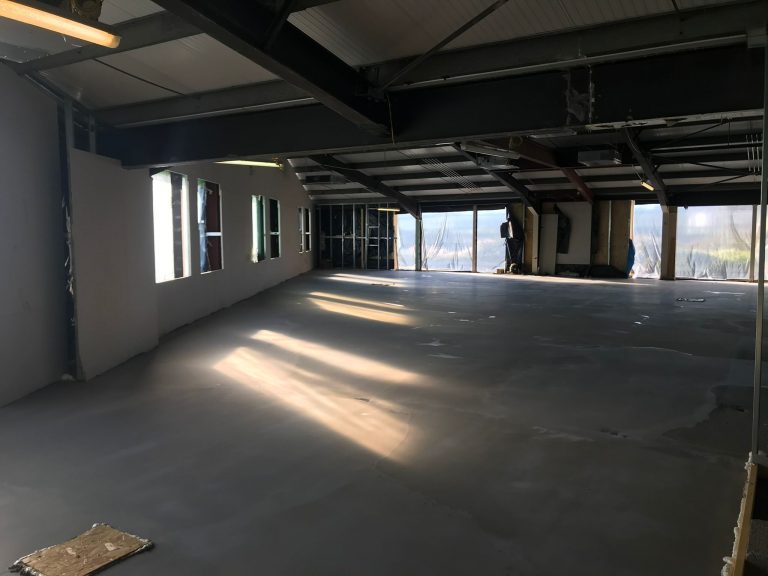 Denny cemfloor pour