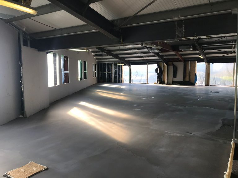 Denny cemfloor pour